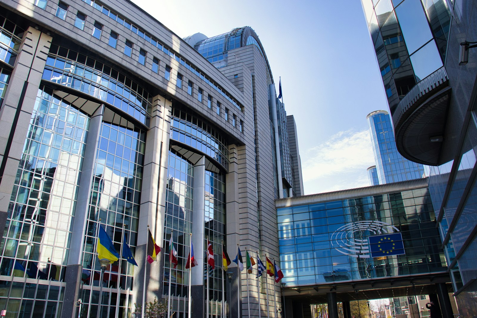 What Makes an Electronic Timestamp 'Qualified' Under eIDAS